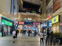 -港澳广场购物中心