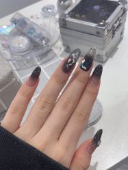 -晨·艺美甲美睫
