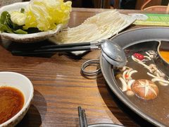 -呷哺呷哺(松江开元店)