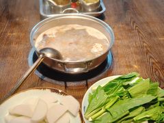 -海南人酒家·白切文昌鸡·二十三年老字号(水荫路店)