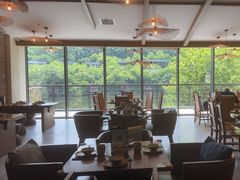 -芳草地度假酒店·野炉中餐厅