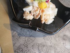 -穹六人间 people 6(岳阳路店)