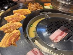 -哈哈碳都·牛肋条无限自助烤肉(台江万达店)