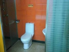 -岭南佳园连锁酒店(广州北京路步行街农讲所地铁站店)