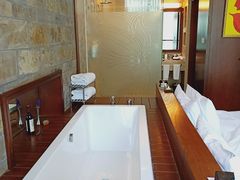 -中铁花水湾温泉酒店(大邑店)
