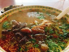 -金杨拉面王小吃面馆·牛三宝面·红烧牛肉粉