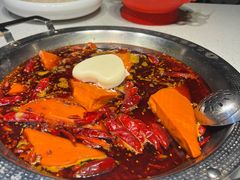 -巴国妹子毛肚火锅(蓝光悦城店)
