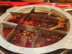 -巴将军·非遗老字号火锅(解放碑店)