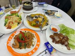 -粤盛海鲜平价店(洛溪食街店)