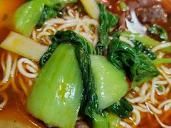 -金杨拉面王小吃面馆·牛三宝面·红烧牛肉粉