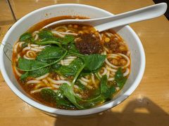 -三千粉牛肉米粉(来客茂店)