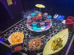 -K+全国连锁KTV(绿地缤纷天地店)