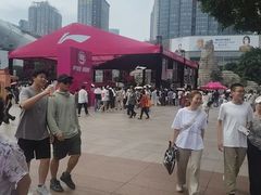 -观音桥步行街