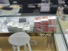 -修卜凡二手严选店·手机维修·回收租赁(川沙地铁站店)