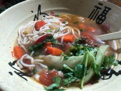 -衡哥肉铺