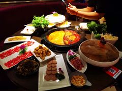 -九牧鱻·渝老鬼重庆火锅(人民路店)