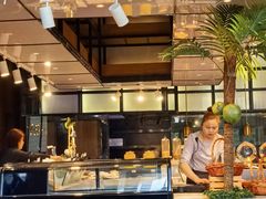 -飨食汇全日制餐厅·昆山皇冠假日酒店(九方店)