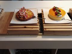-BLU 全日制餐厅(上海安曼纳卓悦酒店)