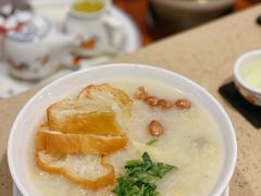 荔湾艇仔粥-点都德(春熙路群光广场店)