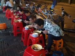 -燕子煨汤(山海关路店)