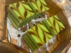 幻彩斑斓糕-聚福宝合苑食府(南头镇店)