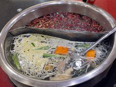 -储奇门鳝鱼火锅(总店)