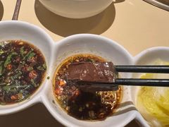 -余欢领鲜火锅(新街口店)