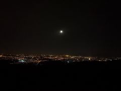 -鬼笑石后山停车场
