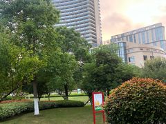 -沈家门海鲜夜排档19号(滨港路店)