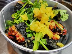 -黑色经典臭豆腐·湖南特产(步行街店)