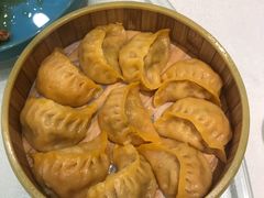牛肉圆葱蒸饺-食客堂麻婆豆腐专门店