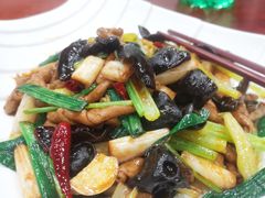 -东馆和天下特色餐饮(工农店)