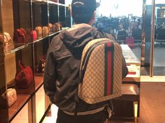 -伦敦比斯特购物村