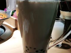 大红袍珍珠奶茶-湊湊火锅·茶憩(杭州湖滨银泰in77店)