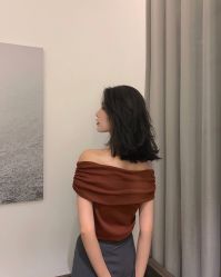 -变画·发型STUDIO