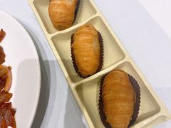 榴莲千丝酥-稻香酒家·34年老字号·港式粤菜(汉街店)