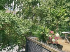 -腾爱熊猫咖啡生活馆(老东门店)