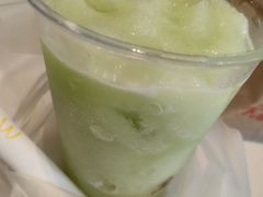 油柑雪冰-麦当劳(城西银泰店)