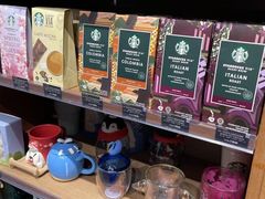 -星巴克(北京复兴路店)
