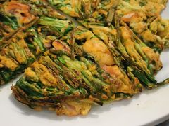 海鲜葱饼-富乐满韩国正宗炸鸡韩国料理(虹泉路店)