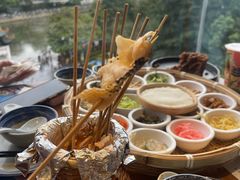 -包整·丝娃娃(一览甲秀楼风景店)