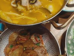 -隔壁老王·家常云南菜(花巷店)