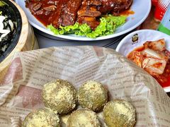 -喇喇排骨火锅·传统韩式脊骨汤(望京西园总店)