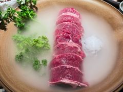 -三出山火锅(南京万象天地店)