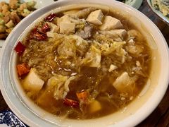 一品酸菜锅-卧龙堡客栈·中餐厅(古北水镇店)