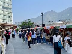 -东荟城名店仓