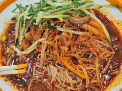 -三姐妹冷面馆(保卫路店)