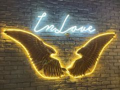 -INLOVE Live House