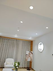 -HEYAN荷妍专业脱毛连锁机构