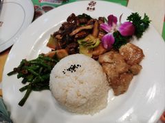 -意卡菲·欢乐聚会餐厅(华侨店)